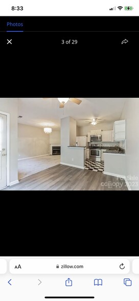 Building Photo - 7811 Lennoxshire Ln