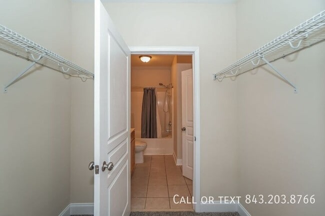 Building Photo - 1116 Basildon Rd