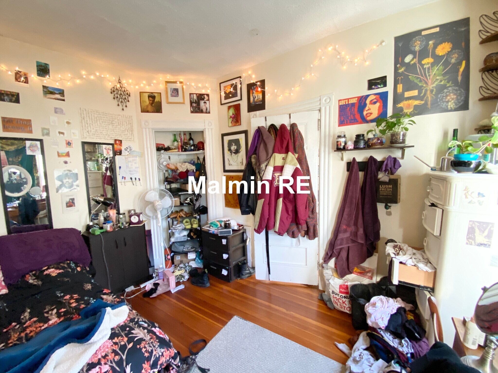 Building Photo - 34 Darling St