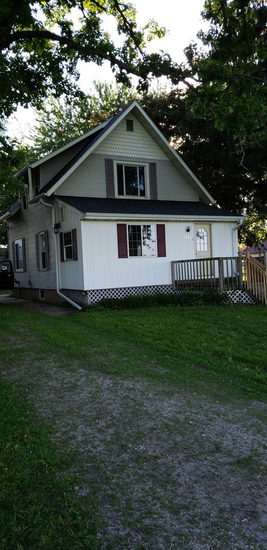 Building Photo - 3 bedroom 1 bath house