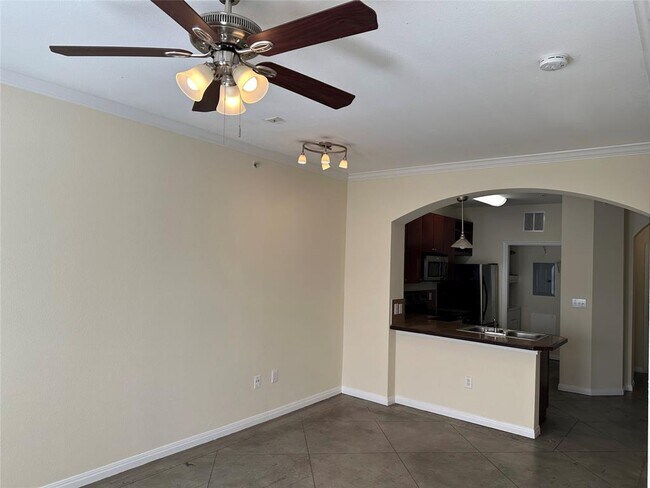 Building Photo - 2505 San Gabriel St