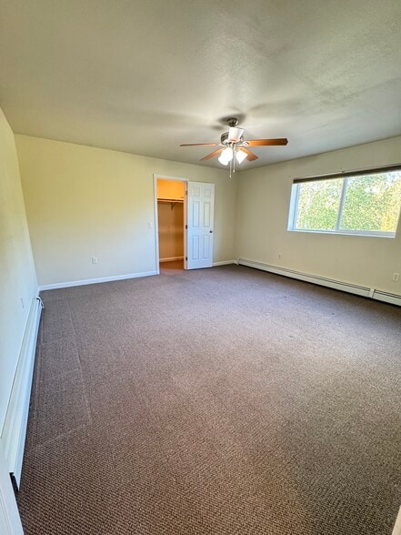 Building Photo - 2681 Mockler Ave
