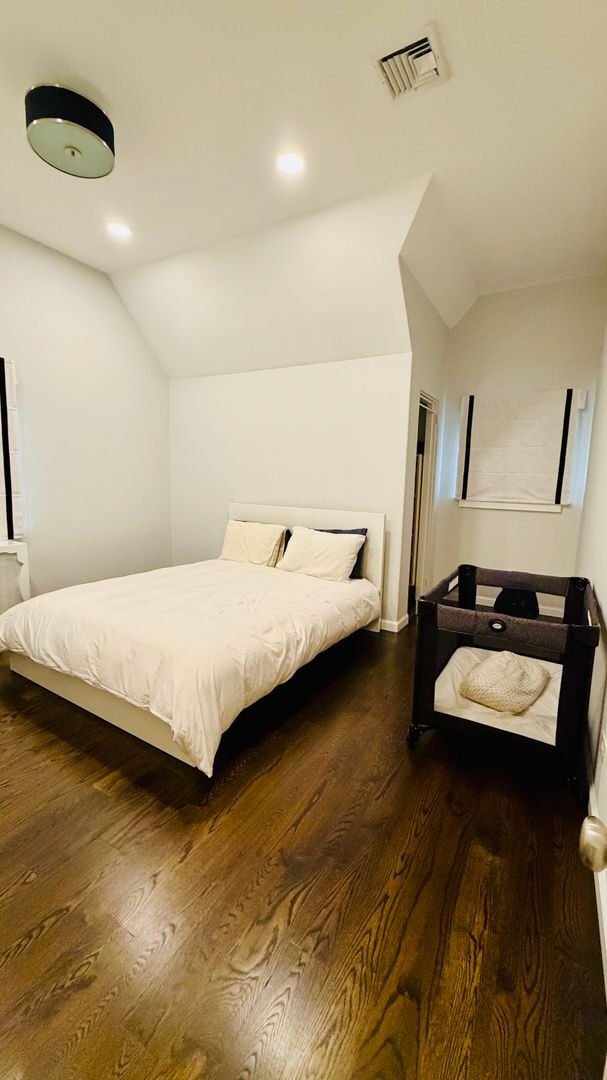 Building Photo - Elegant 3 Bedroom Tudor with Flexible Living Space