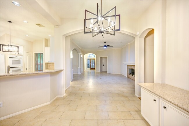 Building Photo - 1231 Parkhaven Ln