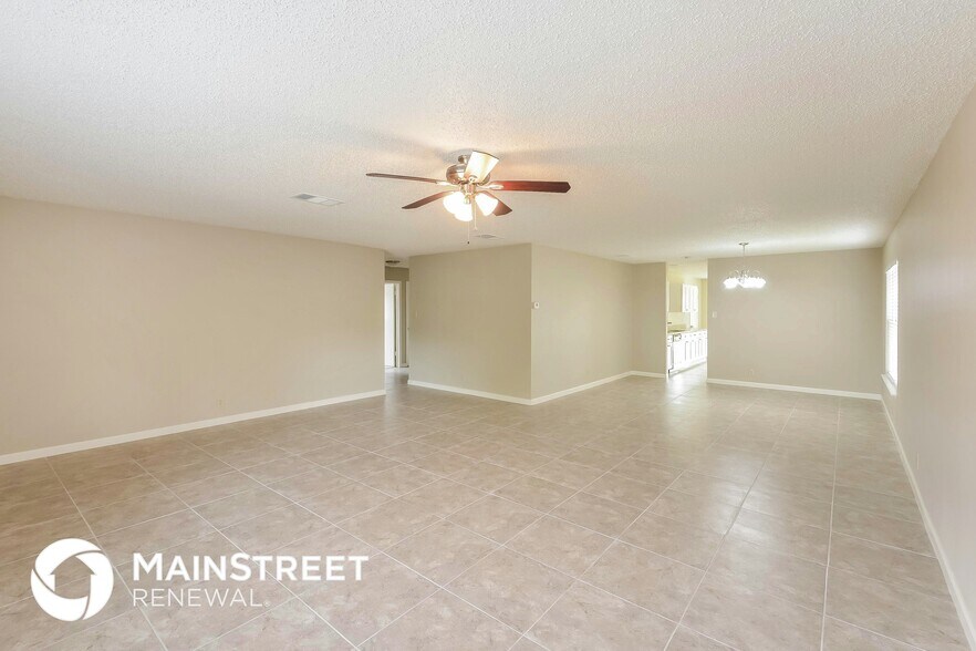 Building Photo - 8007 Manderly Pl