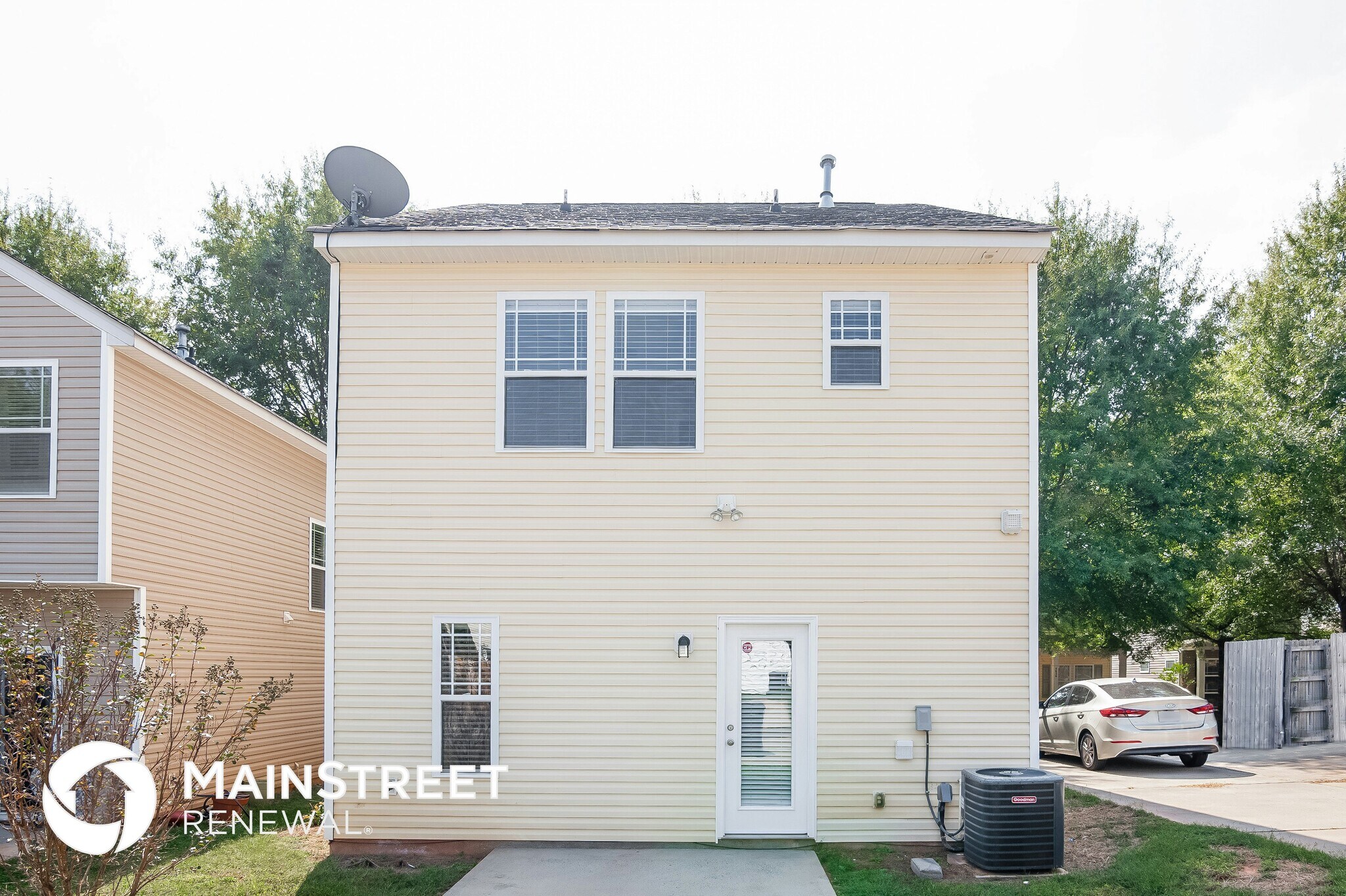 Building Photo - 9663 Mendenhall View Dr