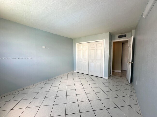 Building Photo - 14195 SW 87th St