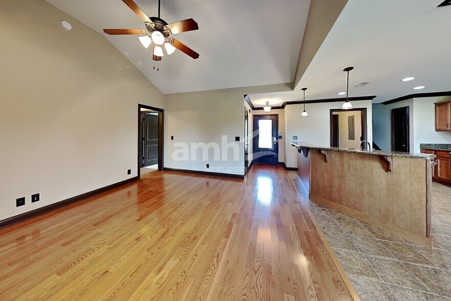 Building Photo - 1115 Abner Dr