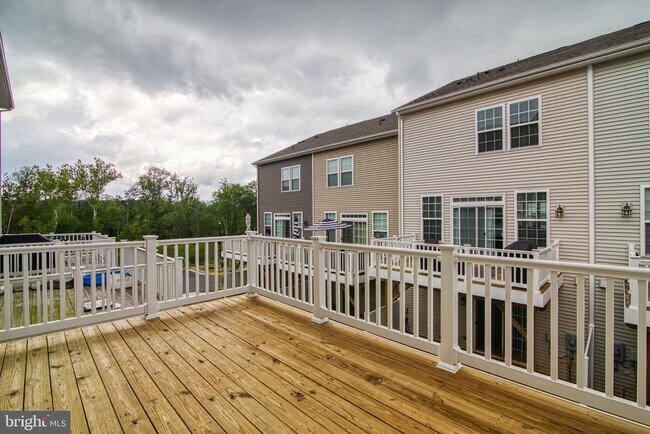 Building Photo - 6034 Camerons Ferry Dr