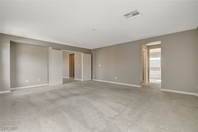 Building Photo - 6237 Fallsview Ct