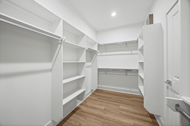 Building Photo - 5107 Avenue J