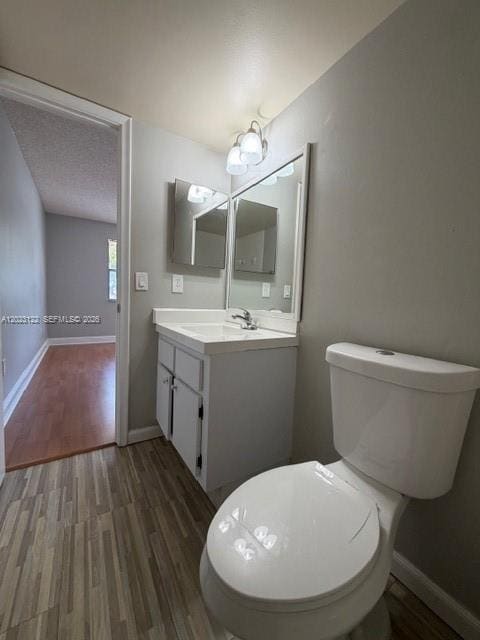 Building Photo - 2570 W 67th Pl