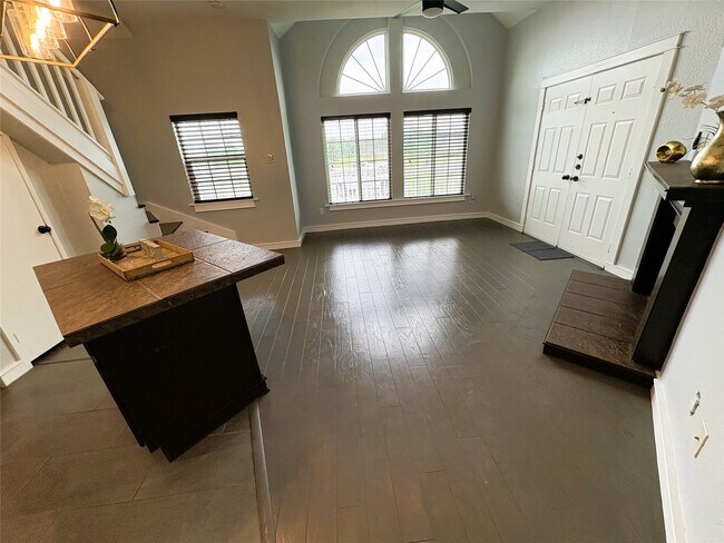 Building Photo - 111 Dunbar Estates Dr