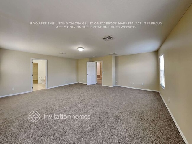 Building Photo - 15262 Galbi Dr