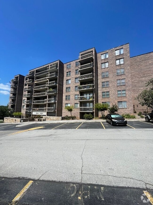 Building Photo - City of Maryville 37801 - 2 bedroom, 2 bat...