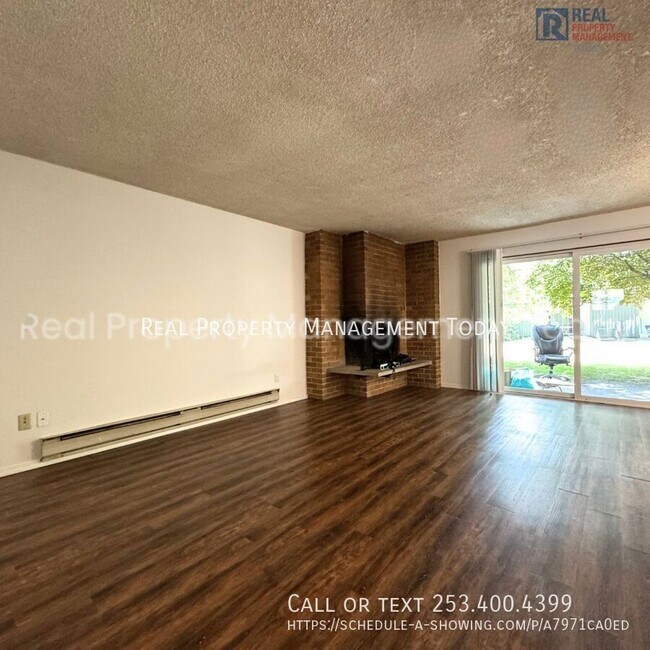 Building Photo - 4417 76th Ave W