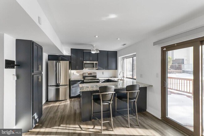 Building Photo - 6476 Sewells Orchard Dr