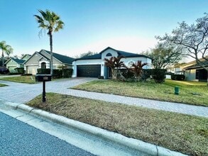 Building Photo - Amazing 4x2 in Lake Nona!! Gated Nona Crest! All tile flooring!! 2 car garage!