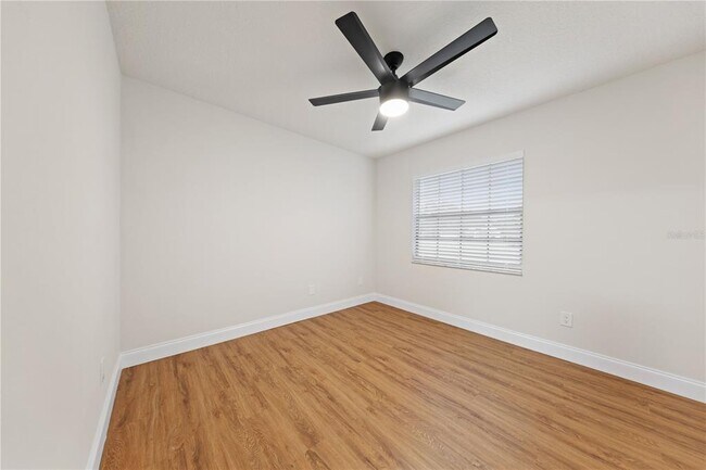 Building Photo - 3253 Oak Point Cir