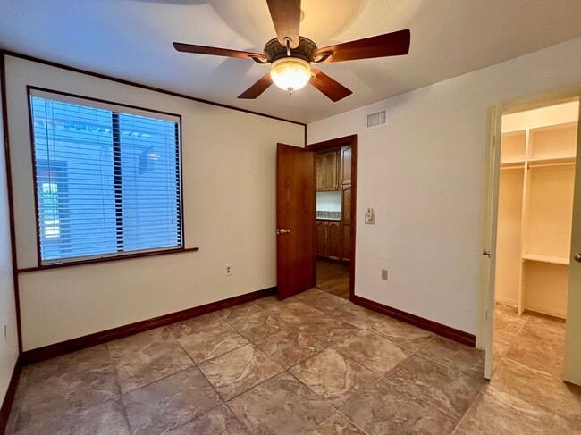 Building Photo - 2136 N Pami Cir