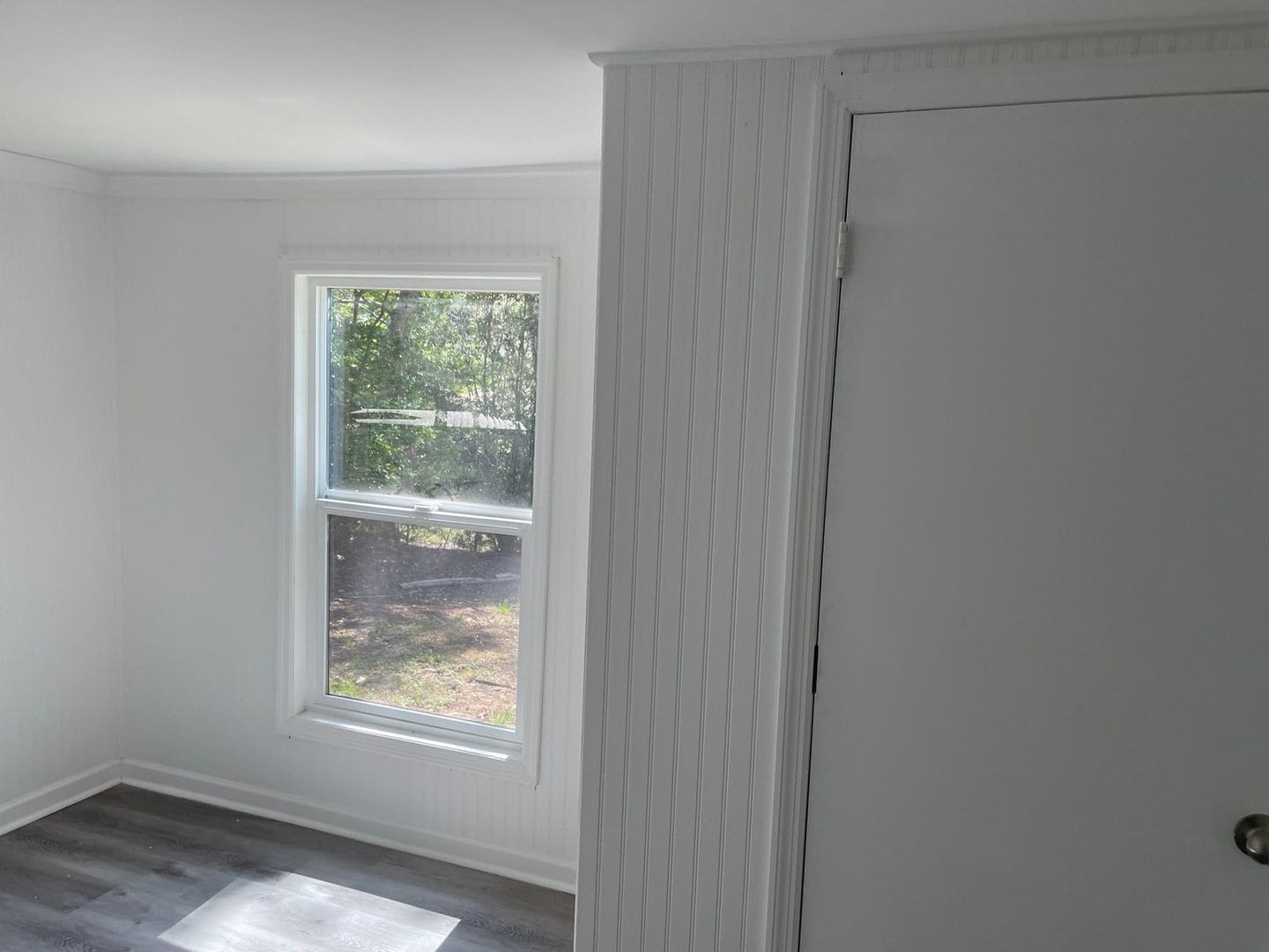 Building Photo - 5197 Woodmont Dr
