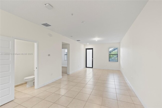 Building Photo - 7831 NW 104th Ave
