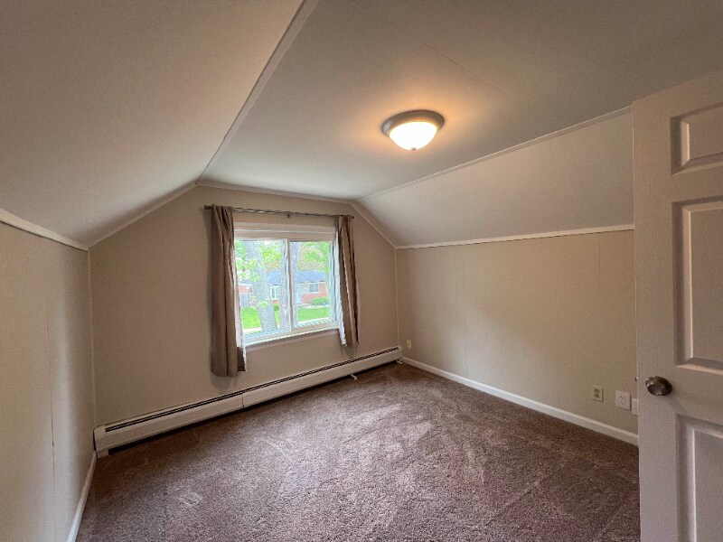 Building Photo - 23124 Grove St