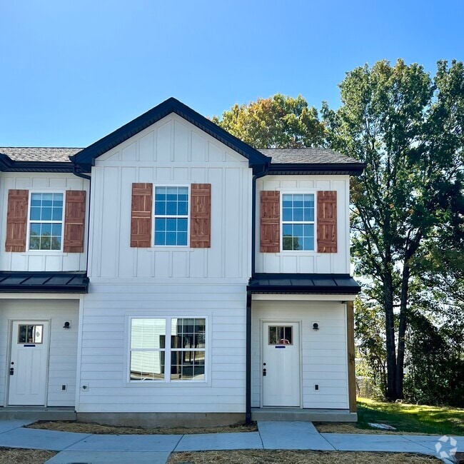 Building Photo - 1410B Bluebird Rd