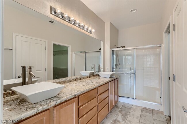 Building Photo - 2517 Willow Wren Dr