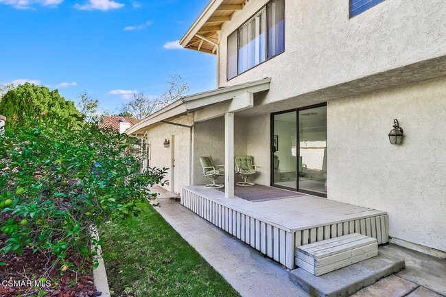 Building Photo - 4082 Avenida Verano