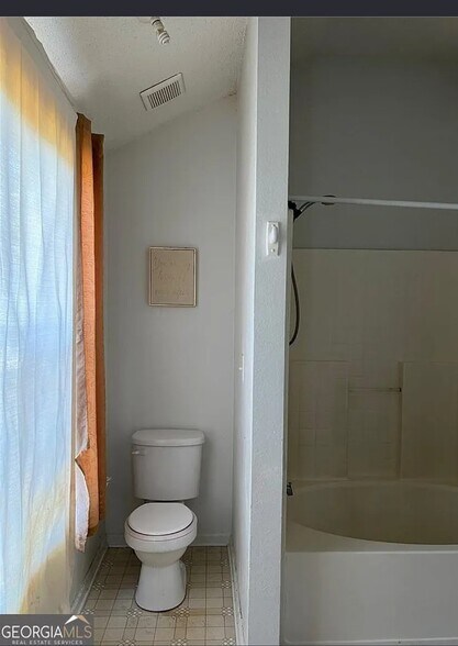 Building Photo - 3955 Cypress Pointe Dr