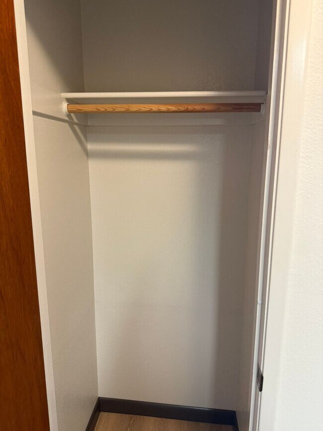 Building Photo - 765 Pope Dr