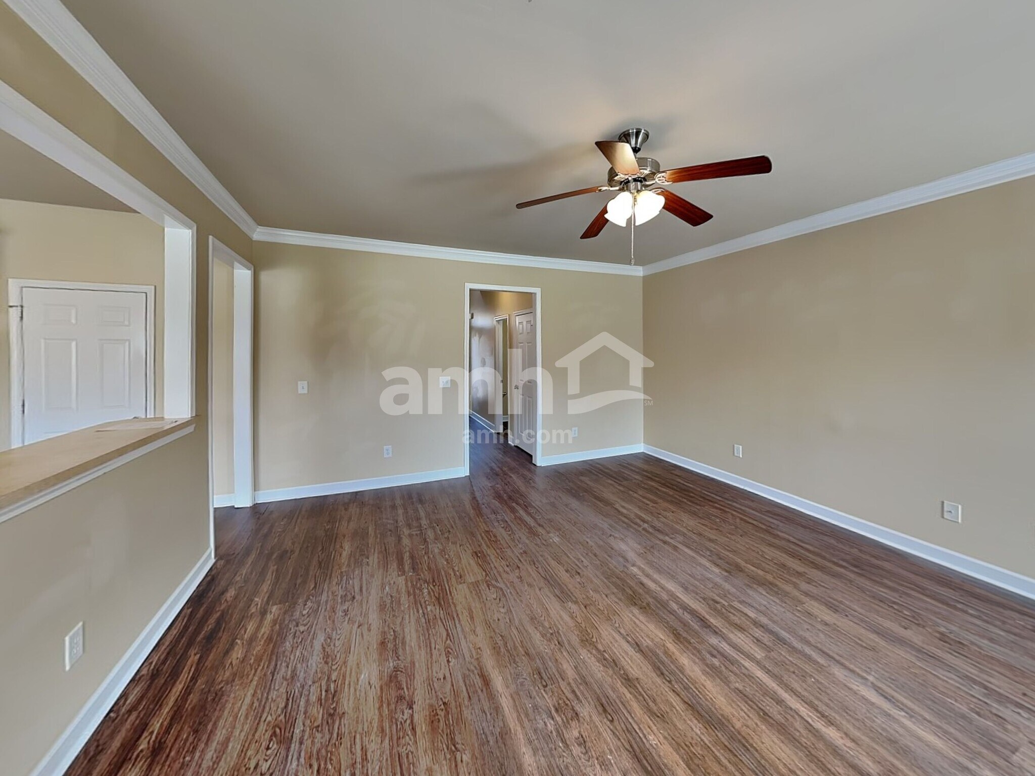 Building Photo - 3016 Sommette Dr