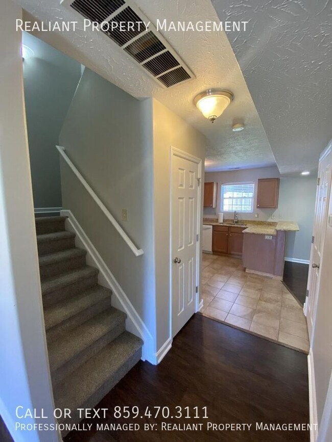 Building Photo - 2921 Blairdon Cir