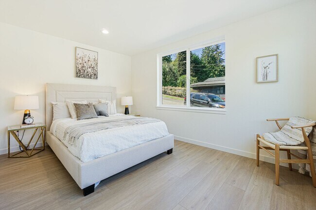 Building Photo - Montlake Townhome