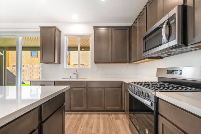 Building Photo - GORGEOUS BRAND NEW 4 BEDROOM HOME FOR LEASE!