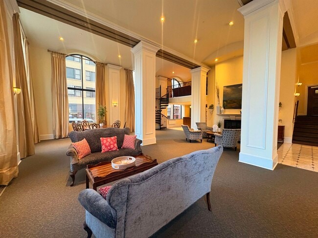 Building Photo - 127 Madison Ave