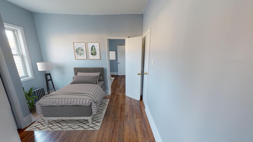 Building Photo - Beautifully renovated Bushwick apartment by A & L trains