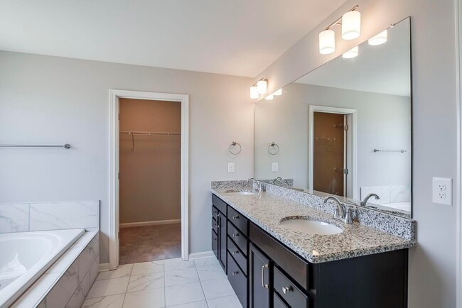 Building Photo - 14236 Halden Ridge Way