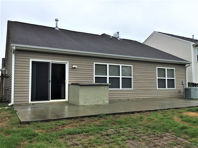 Building Photo - 517 Lindsborg Trl