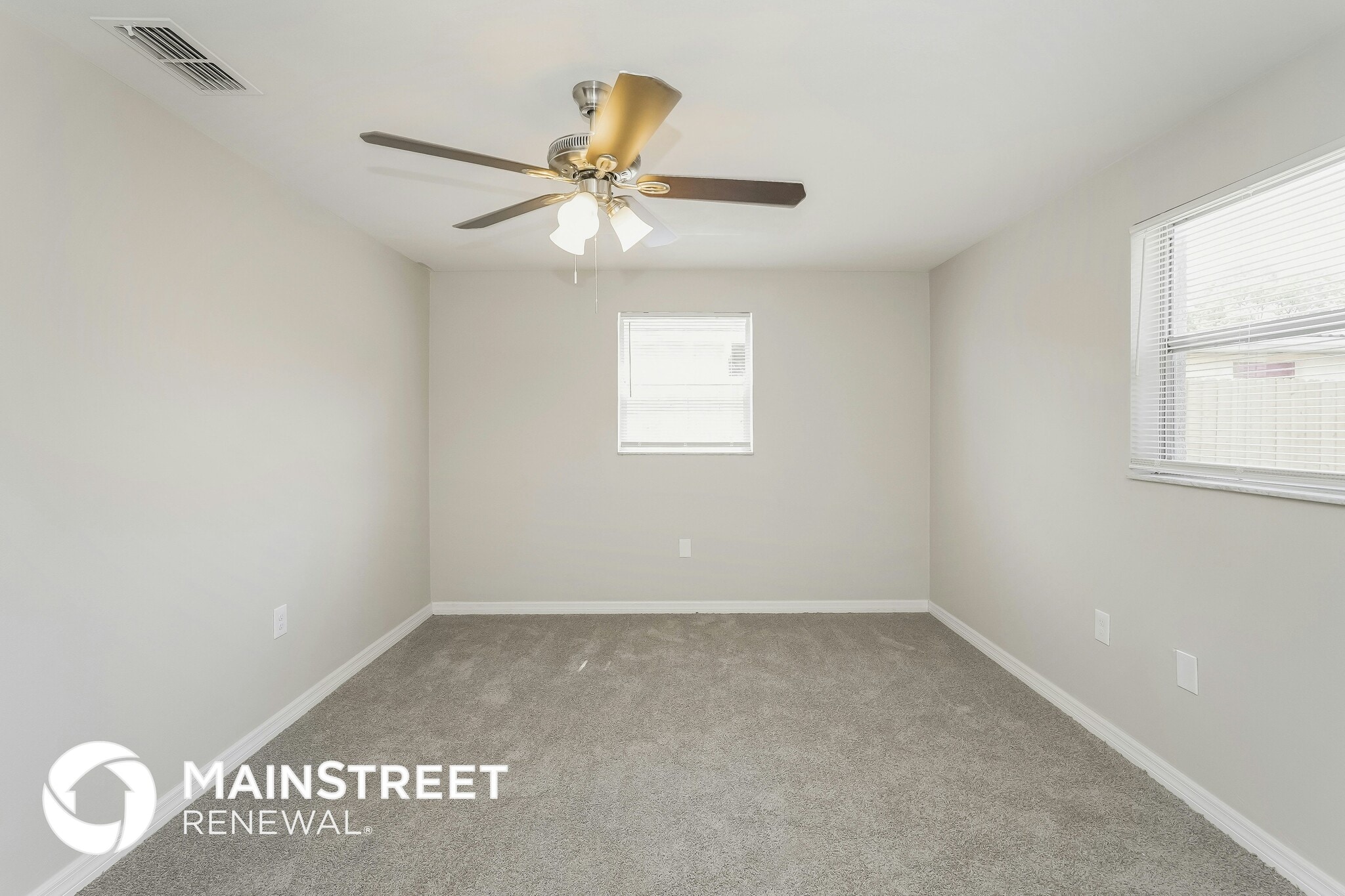 Building Photo - 6022 Halifax Dr