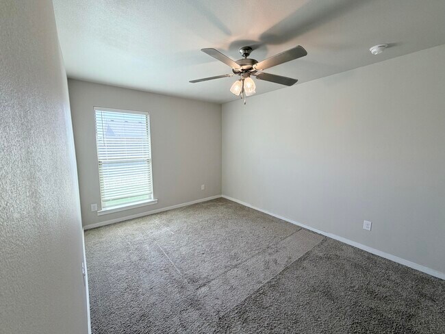 Building Photo - 1619 133rd St