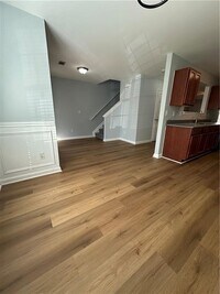 Building Photo - 2805 Vining Ridge Terrace