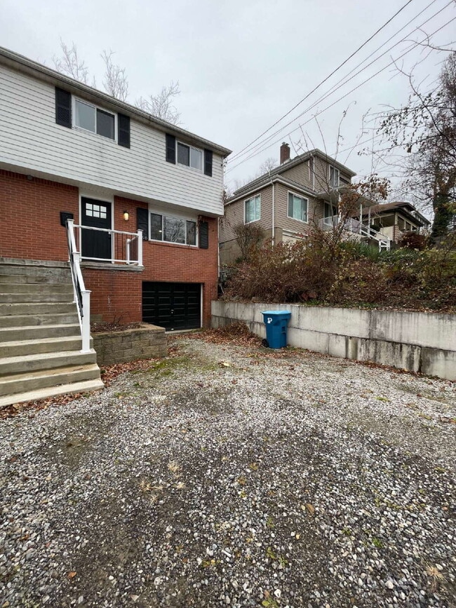 Building Photo - Beautifully updated 3 bed 1 bath home with garage and off-street parking in Penn Hills!