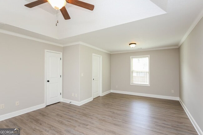 Building Photo - 1637 Deer Creek Ln