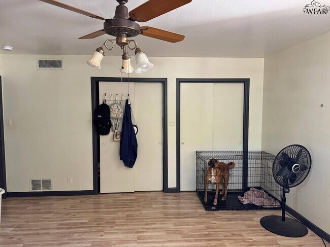 Building Photo - 4800 George St