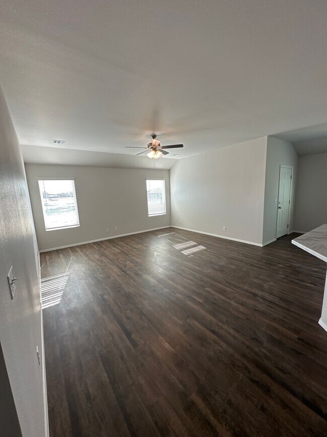 Building Photo - NOW PRELEASING!  NEW Three Bedroom | Two Bath Home in Park Place