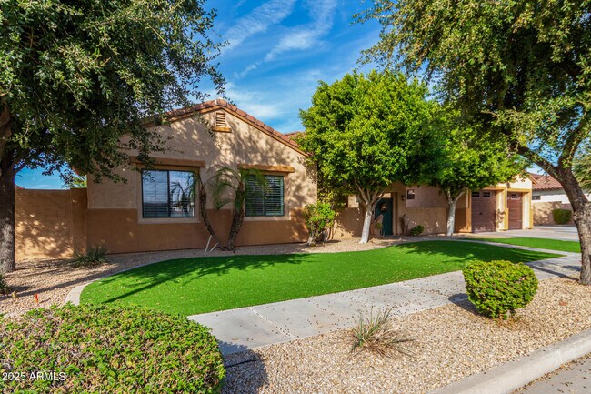 Building Photo - 2652 N 143rd Dr