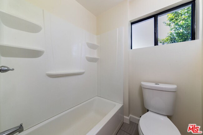 Building Photo - 441 N Ditman Ave