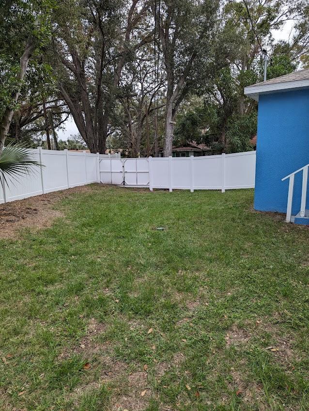 Building Photo - 2010 Seminole Blvd S